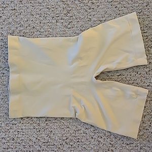 Shapermint / Empetua Shaoer Shorts, XL / XXL
